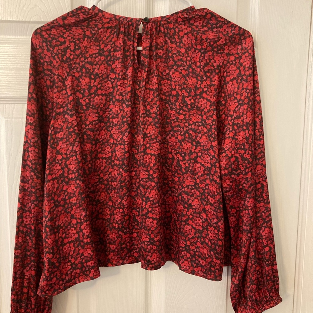 GAP Red and Black Floral Blouse